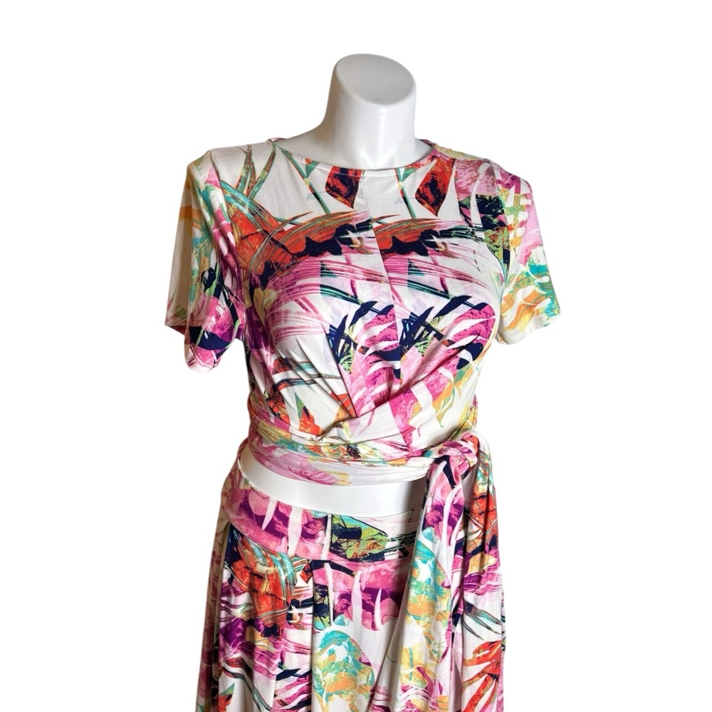 The Curve by Judani 3X Maki Skirt Top Crop Tie Wrap Shirt Floral 2 PC - Picture 4 of 12